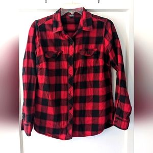 Women's black and red light weight flannel button up